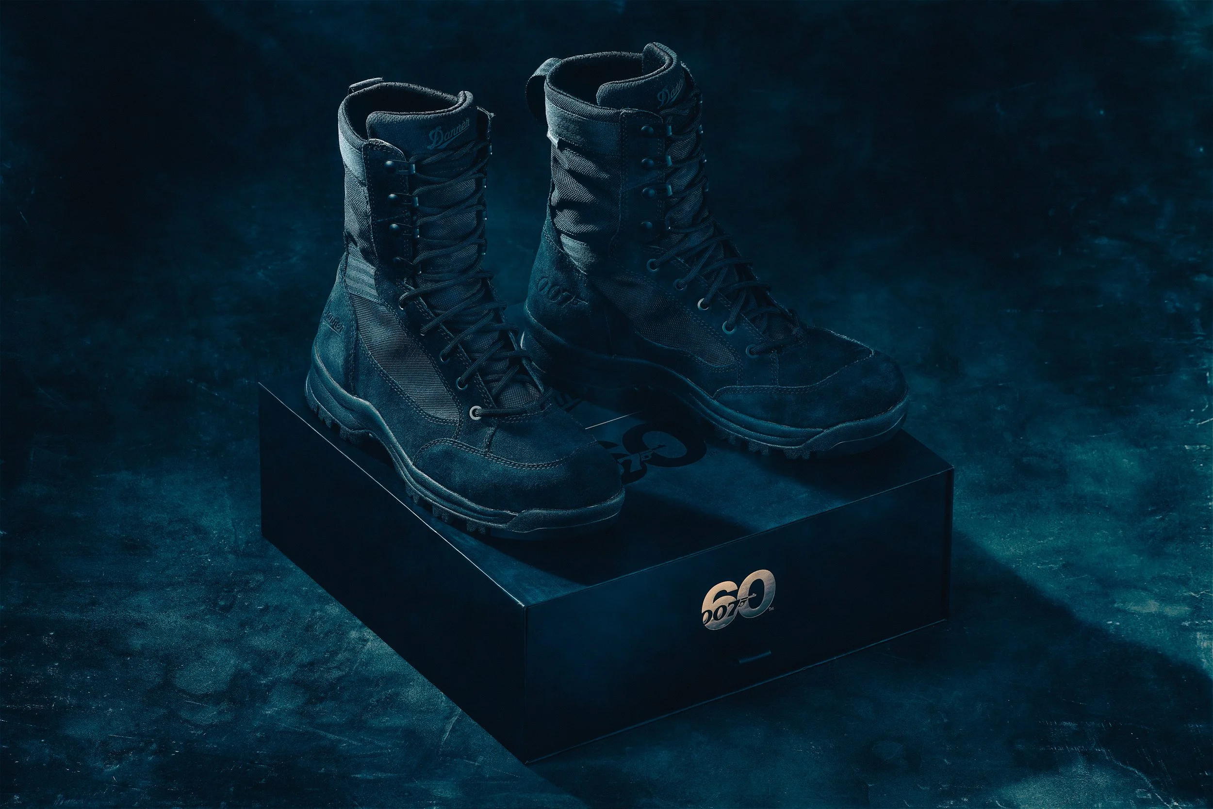 Danner NATAL DESIGN Active PONCHO AIOT 黒